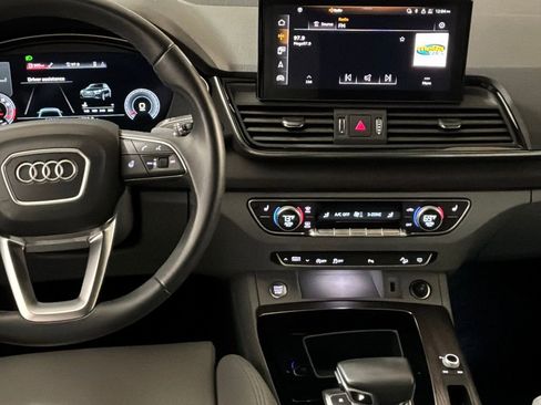 Used 2022 Audi Q5 2.0T Premium Plus w/ Premium Plus Package image 18