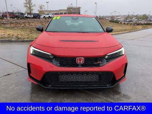 Used 2024 Honda Civic Type R image 2