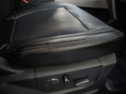 Used 2017 Ford F150 Lariat w/ Equipment Group 502A Luxury image 46