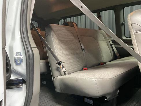 Used 2025 Chevrolet Express 3500 LT w/ LT Preferred Equipment Group image 10