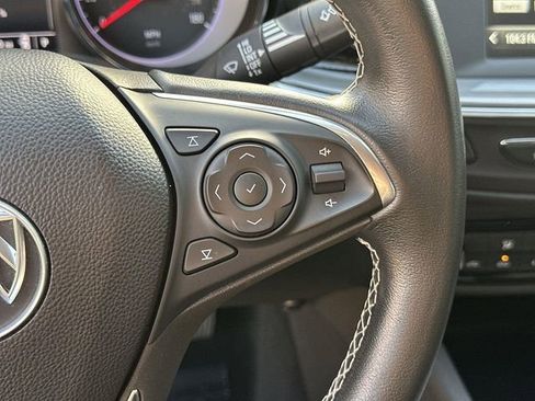 Used 2018 Buick Regal Preferred image 35