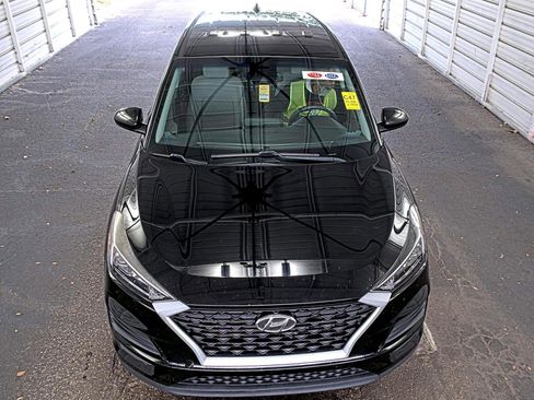Used 2020 Hyundai Tucson SE FWD image 2