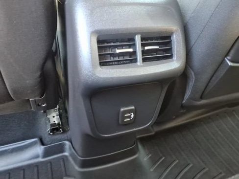 Used 2020 GMC Terrain SLE w/ Driver Convenience Package AWD/4WD image 10