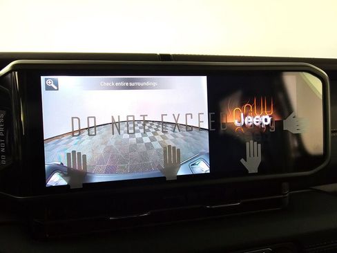 New 2026 Jeep Gladiator Sport AWD/4WD image 29