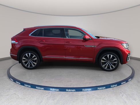 Used 2022 Volkswagen Atlas Cross Sport SEL Premium R-Line w/ Cross Sport MDO Package image 5