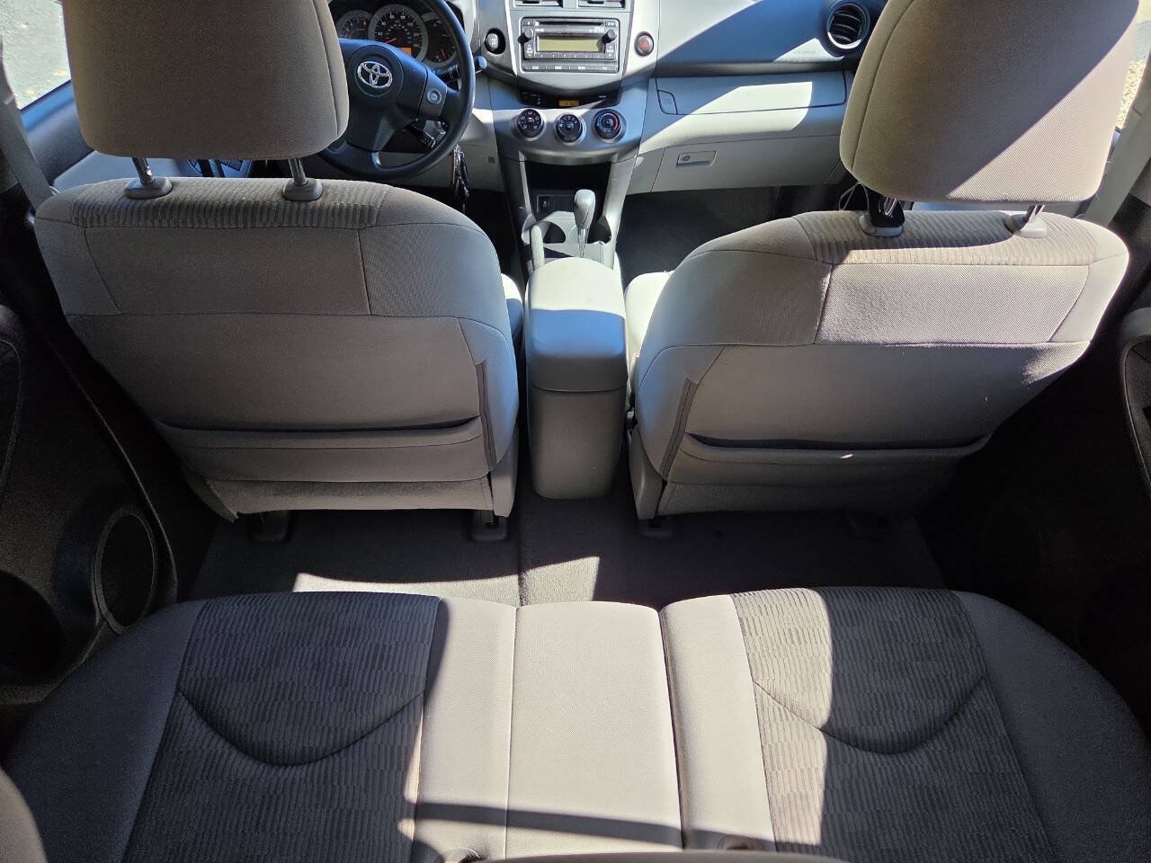 Used 2012 Toyota RAV4 4WD w/ Value Pkg image 22