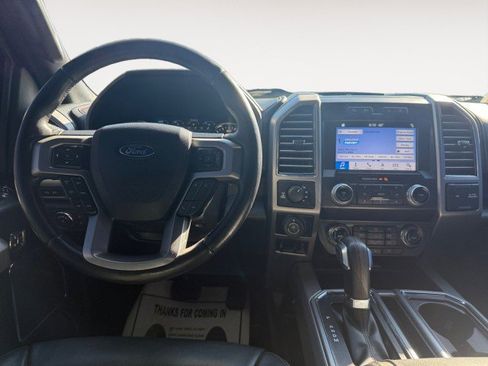 Used 2019 Ford F150 Platinum w/ Trailer Tow Package image 4