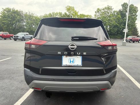Used 2023 Nissan Rogue S FWD image 4