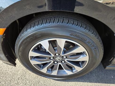Used 2024 Honda Odyssey EX-L image 23