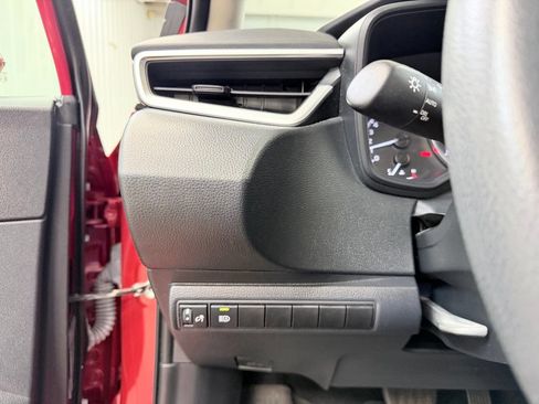 Used 2020 Toyota Corolla LE FWD image 31