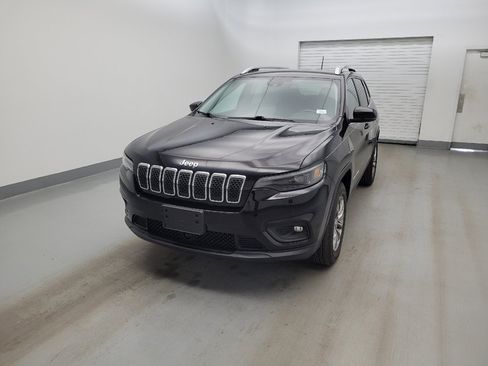 Used 2020 Jeep Cherokee Latitude Plus w/ Cold Weather Group AWD/4WD image 15