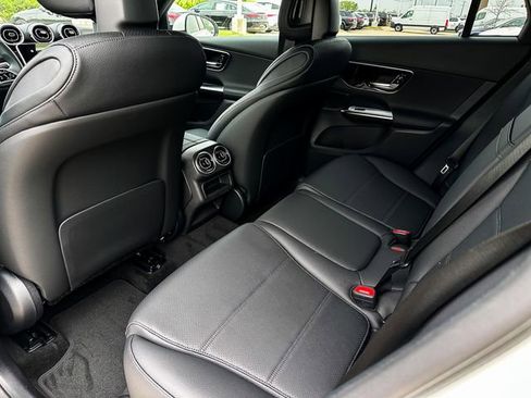 Certified 2025 Mercedes-Benz GLC 300 4MATIC image 21