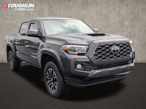 Used 2020 Toyota Tacoma TRD Sport AWD/4WD image 1