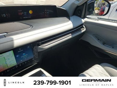 New 2026 Lincoln Navigator L Black Label AWD/4WD image 33
