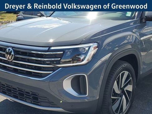 New 2026 Volkswagen Atlas SE image 9