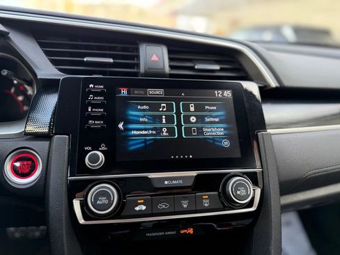 Used 2020 Honda Civic Sport image 10