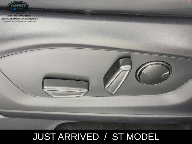 Used 2026 Ford Explorer ST-Line AWD/4WD image 14