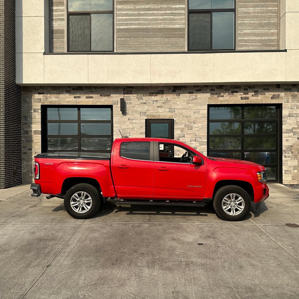 Used 2019 GMC Canyon SLE w/ SLE Convenience Package AWD/4WD image 2