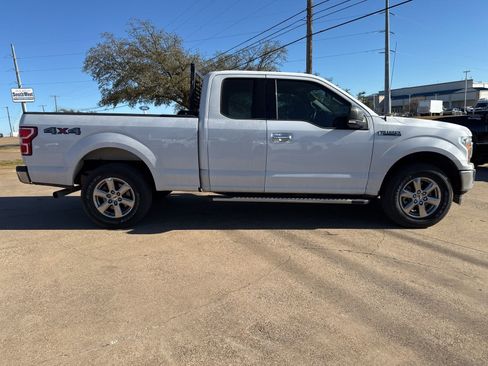 Used 2018 Ford F150 XLT w/ Equipment Group 302A Luxury image 8
