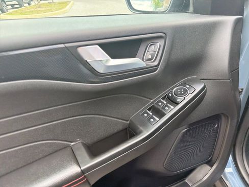 Used 2024 Ford Escape ST-Line FWD image 14