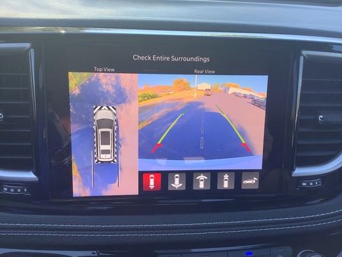 New 2026 Chrysler Pacifica Select image 19