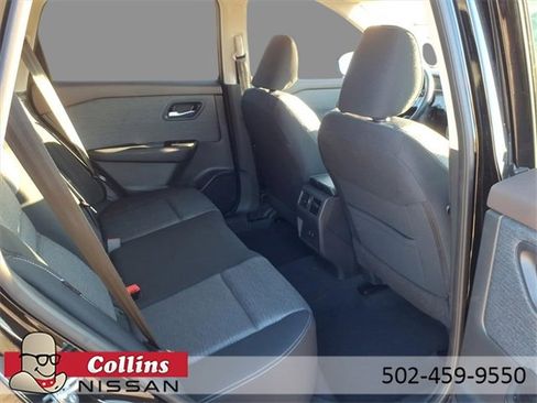 Certified 2023 Nissan Rogue SV image 11