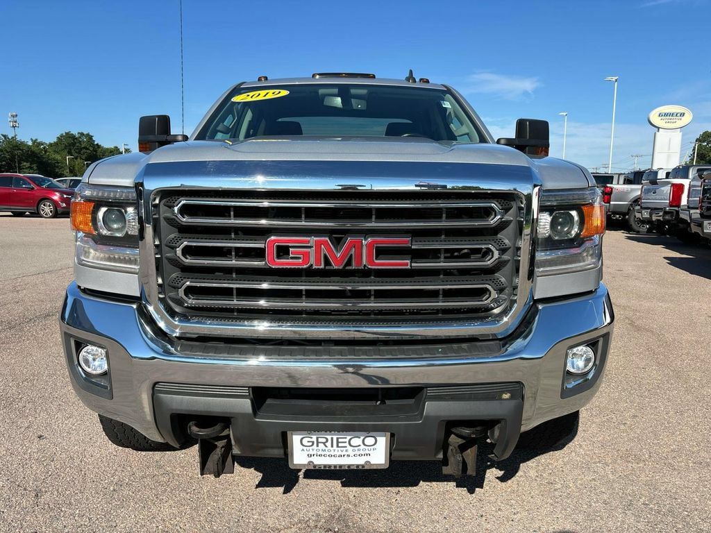Used 2019 GMC Sierra 2500 SLE AWD/4WD image 8