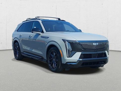 Used 2026 Cadillac Escalade IQ Sport 1 w/ LPO, ONYX Package AWD/4WD image 3