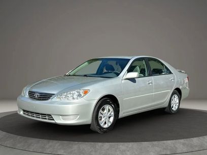 Used 2005 Toyota Camry LE