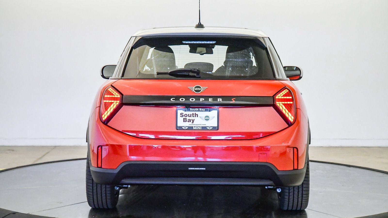 New 2026 MINI Cooper S FWD image 3