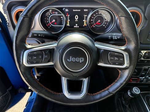 Used 2021 Jeep Gladiator Mojave w/ Cold Weather Group image 23