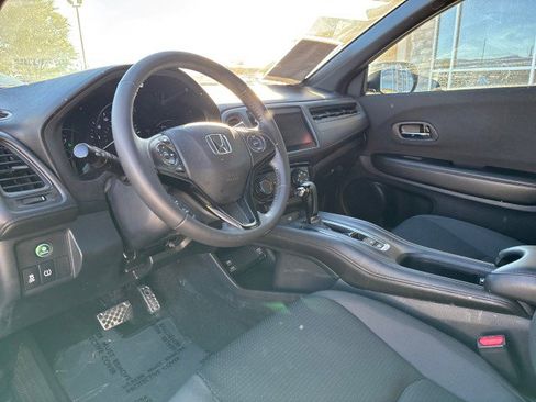 Used 2022 Honda HR-V Sport image 19