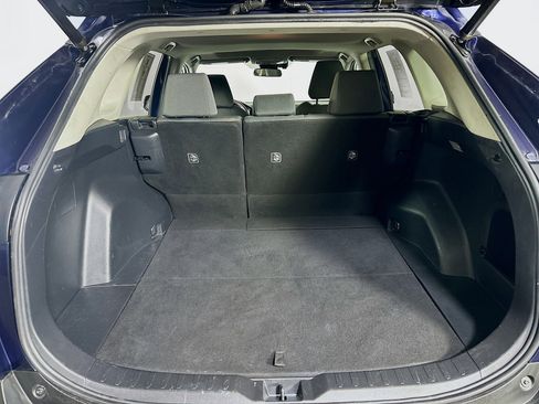 Used 2020 Toyota RAV4 XLE w/ Convenience Package image 27