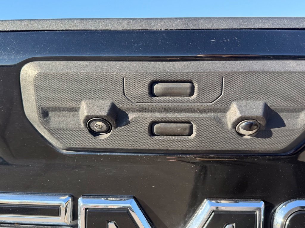 Used 2024 GMC Sierra 2500 AT4 w/ AT4 Premium Plus Package AWD/4WD image 41
