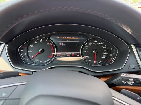 Used 2023 Audi Q5 2.0T Premium AWD/4WD image 24