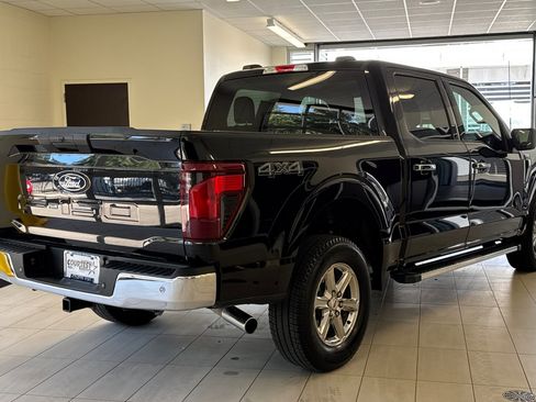 Used 2025 Ford F150 XLT w/ Equipment Group 301A Standard AWD/4WD image 4