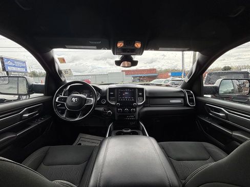 Used 2021 RAM 1500 Big Horn image 10