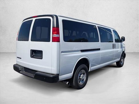 Used 2023 Chevrolet Express 3500 LS RWD image 6