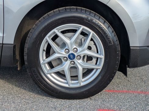 Certified 2022 Ford Edge SEL w/ Convenience Package image 11