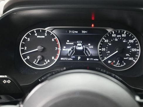 Used 2023 Nissan Rogue SV AWD/4WD image 10