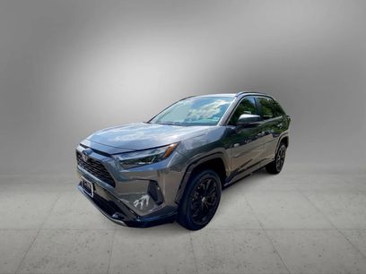 Used 2022 Toyota RAV4 SE