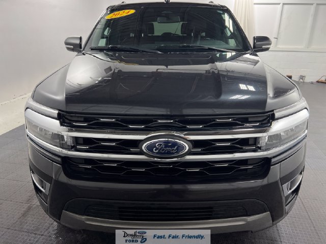 Used 2024 Ford Expedition Max Limited RWD image 2