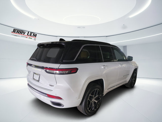 New 2025 Jeep Grand Cherokee Summit AWD/4WD image 3