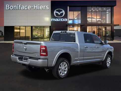 Used 2022 RAM 2500 Limited AWD/4WD image 4
