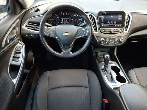 Used 2020 Chevrolet Malibu RS FWD image 11