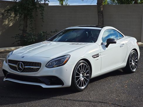 Used 2017 Mercedes-Benz SLC 43 AMG image 8