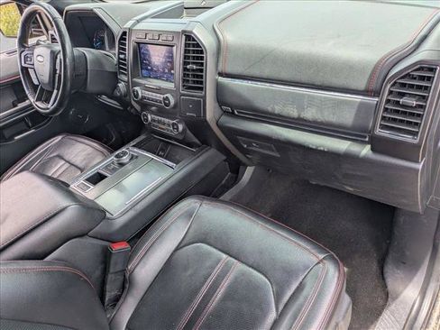 Used 2021 Ford Expedition Limited RWD image 17