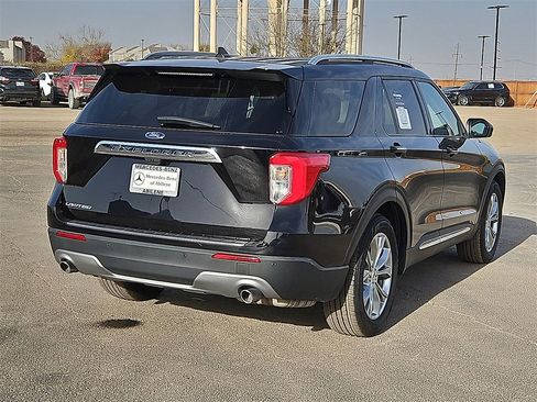 Used 2024 Ford Explorer Limited image 7