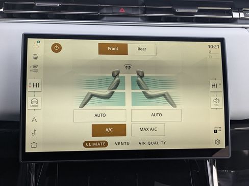 New 2026 Land Rover Range Rover Sport SE image 13