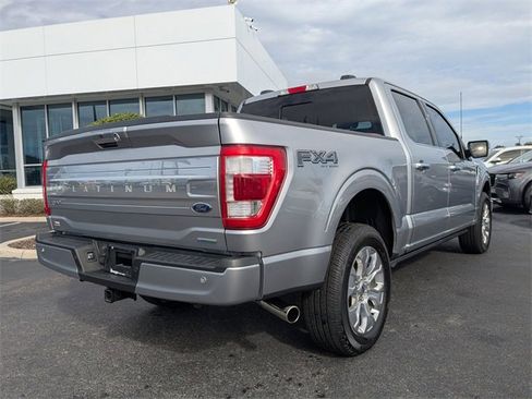 Used 2023 Ford F150 Platinum image 4